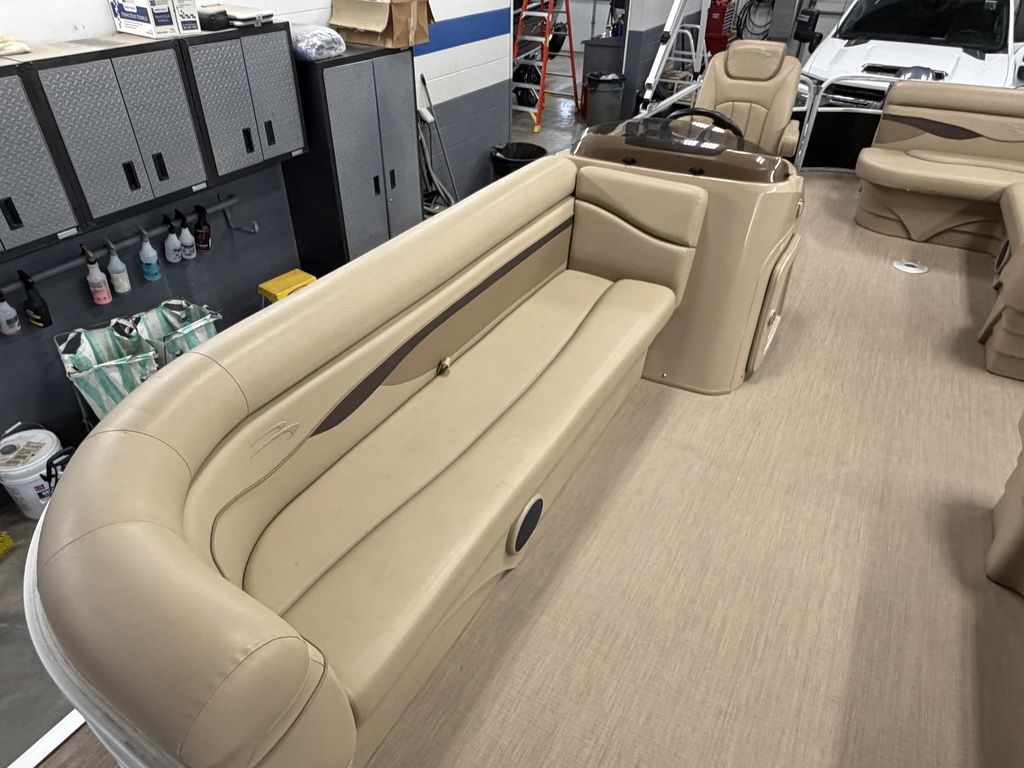 2018 Bennington 21SL - Image 9