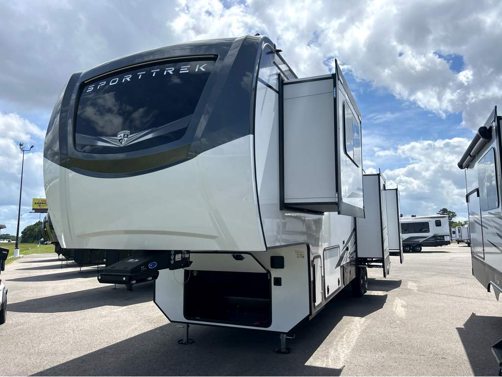 2026 VENTURE RV SPORTTREK 354VBH - Image 2