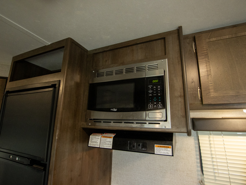 2019 Dutchmen RV Coleman 274BH - Image 8