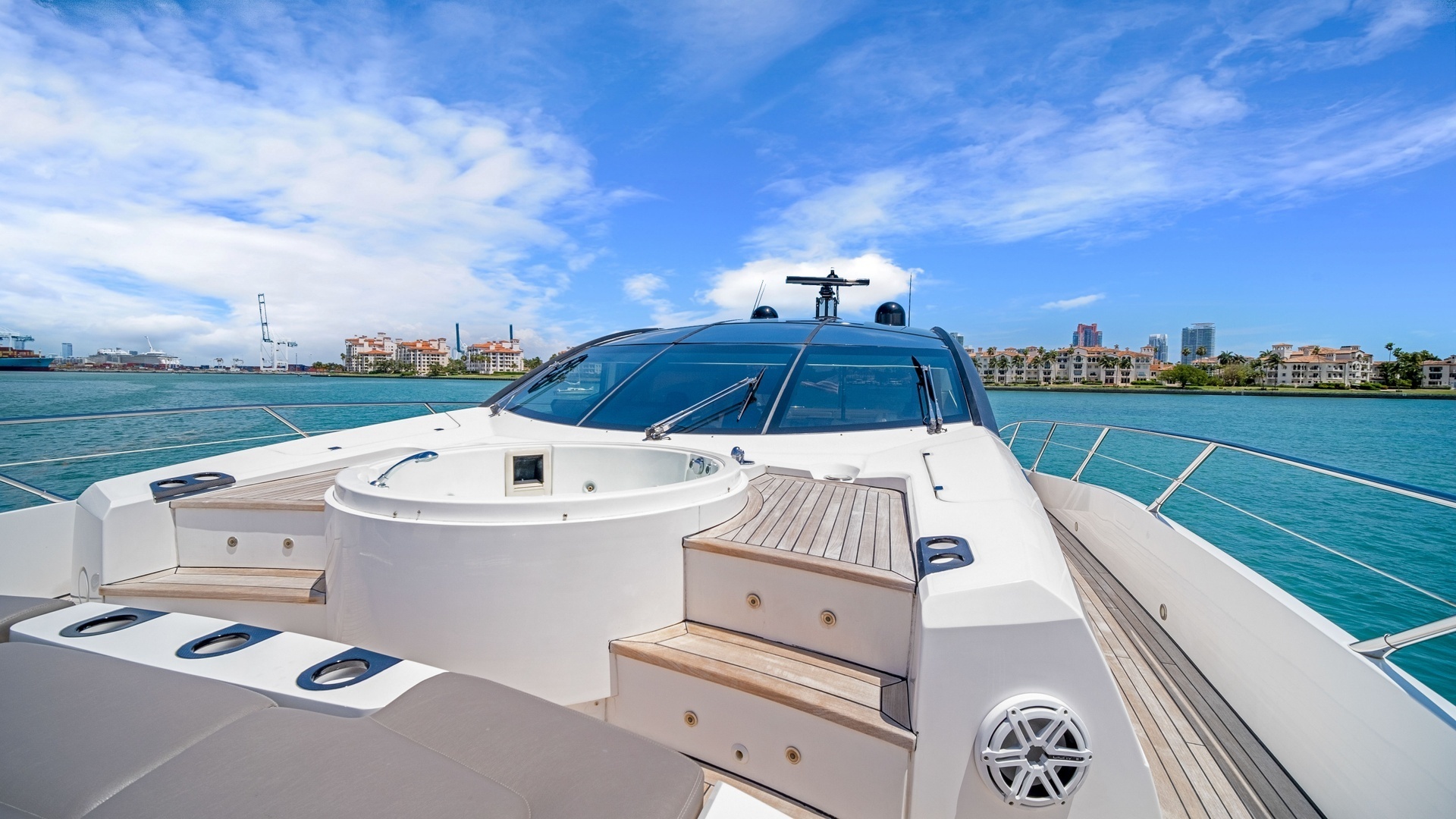 2013 Sunseeker 80 Predator - Image 10