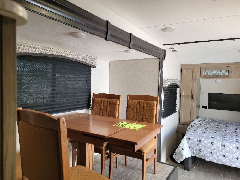 2021 Venture RV Sonic SN220VRB - Image 12