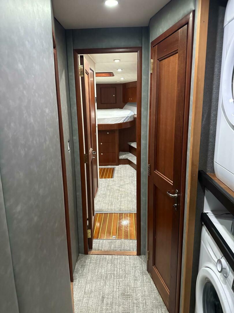 2001 Buddy Davis SPORTFISH - Image 59