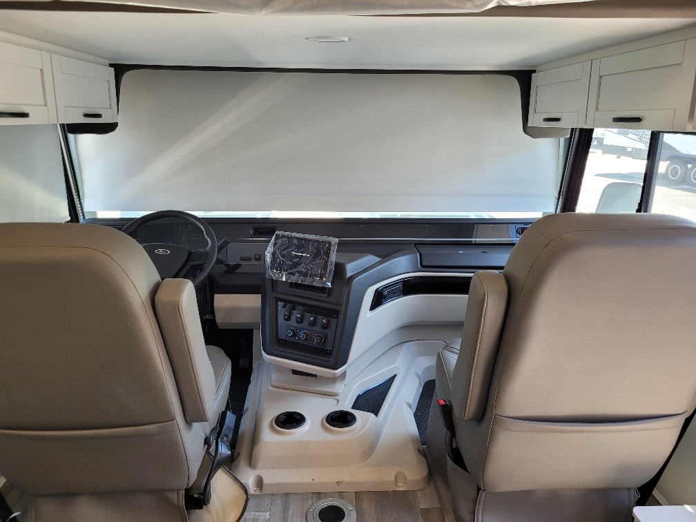 2026 Entegra Coach Vision XL 34G - Image 5