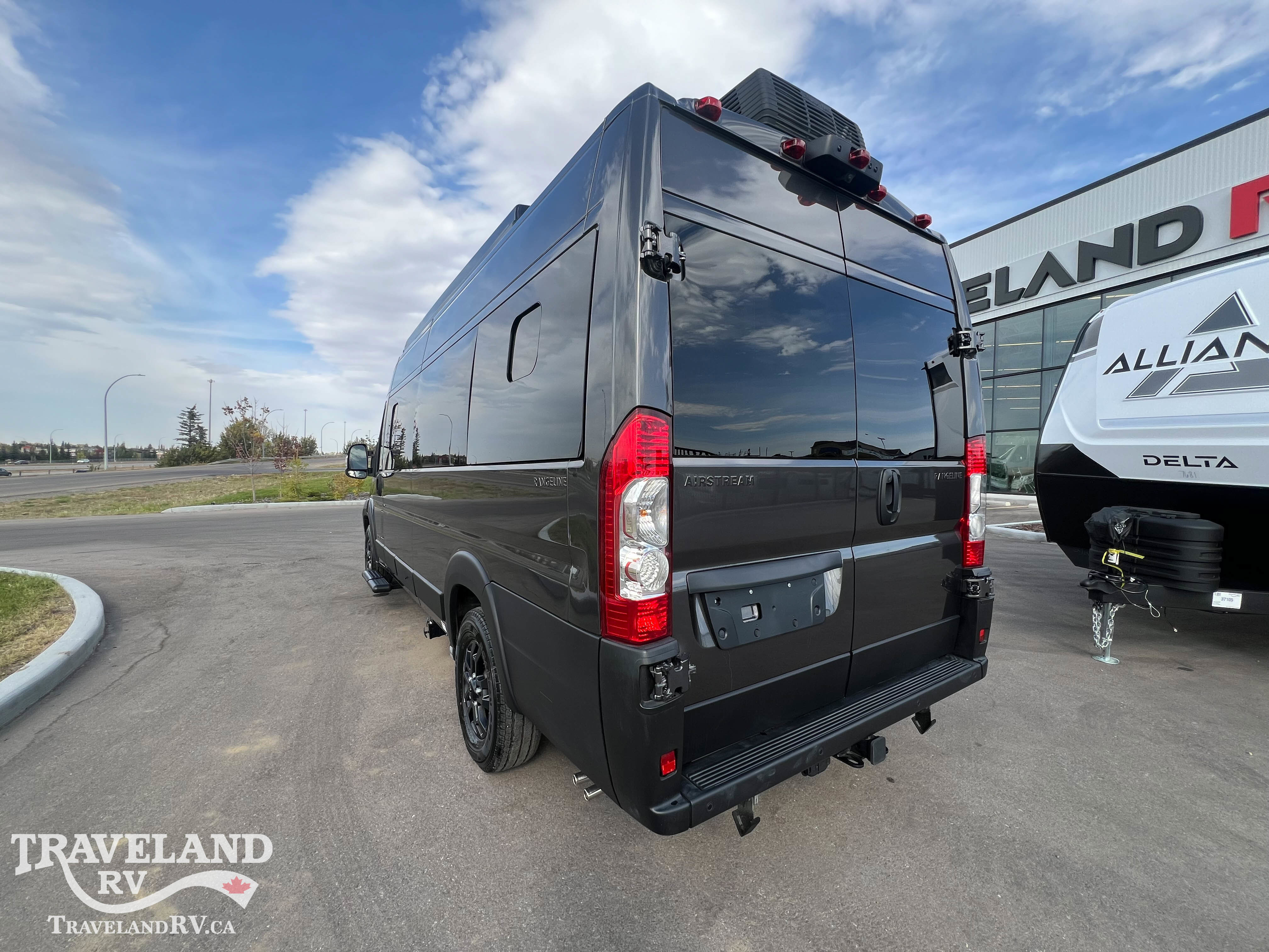 2026 Airstream Rangeline Base - Image 6