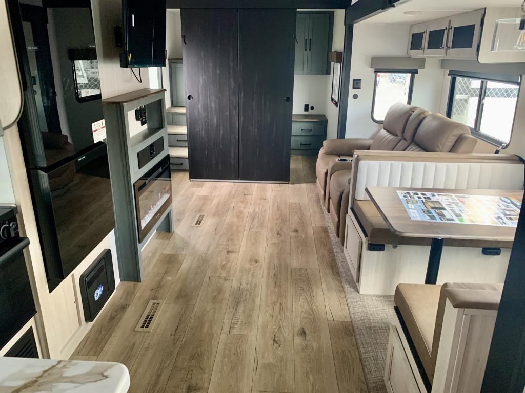2026 Palomino Puma 337BH - Image 21