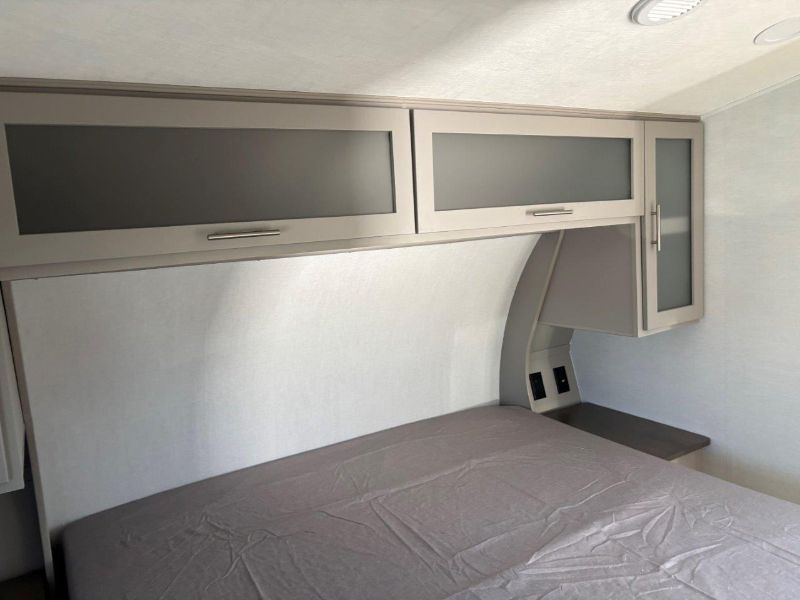 2026 Alliance RV Avenue 25RL - Image 26