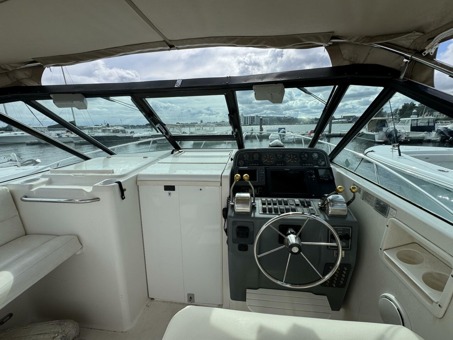 1999 Tiara Yachts 2900 Open - Image 22