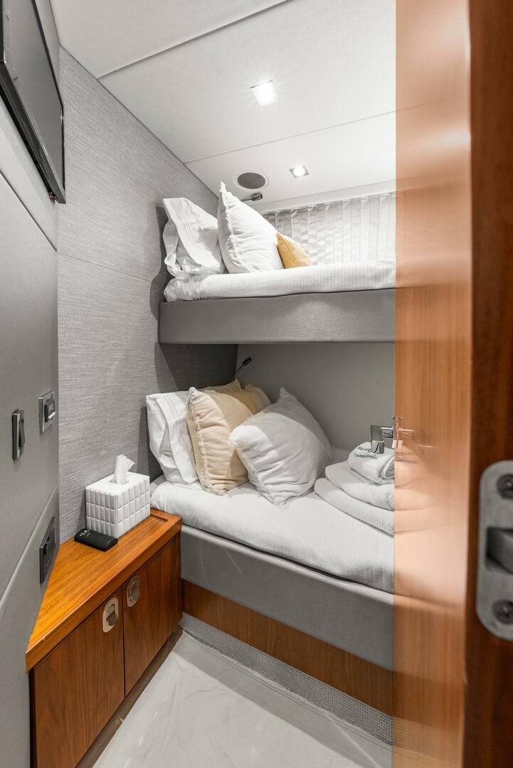 2016 Sunseeker Manhattan 65 - Image 77