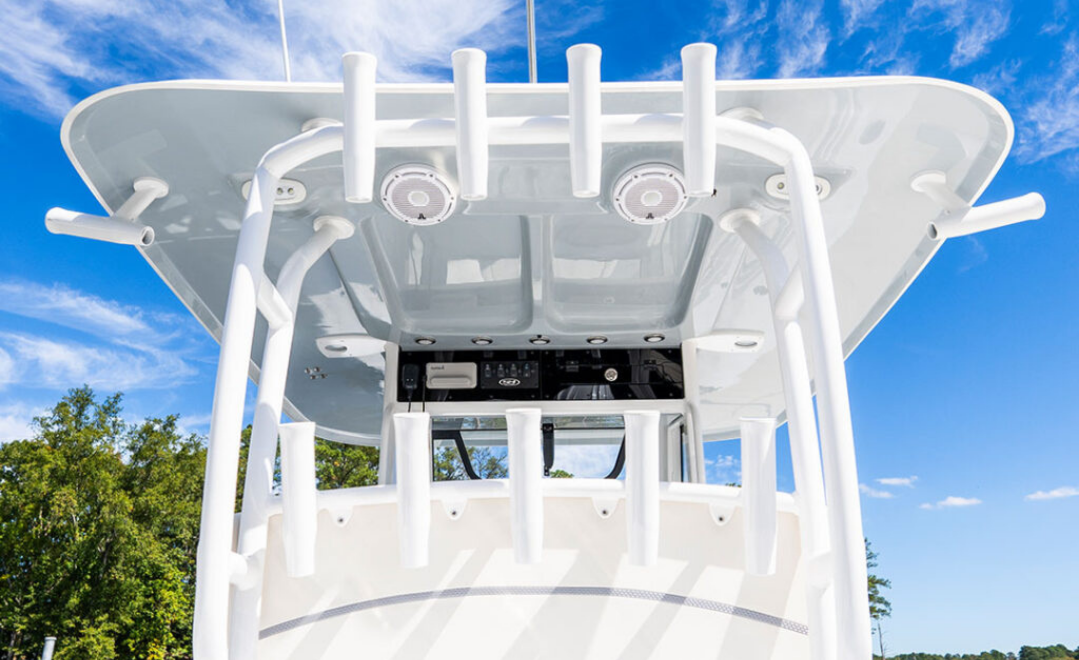 2027 Sea Hunt Gamefish 28CB - Image 10