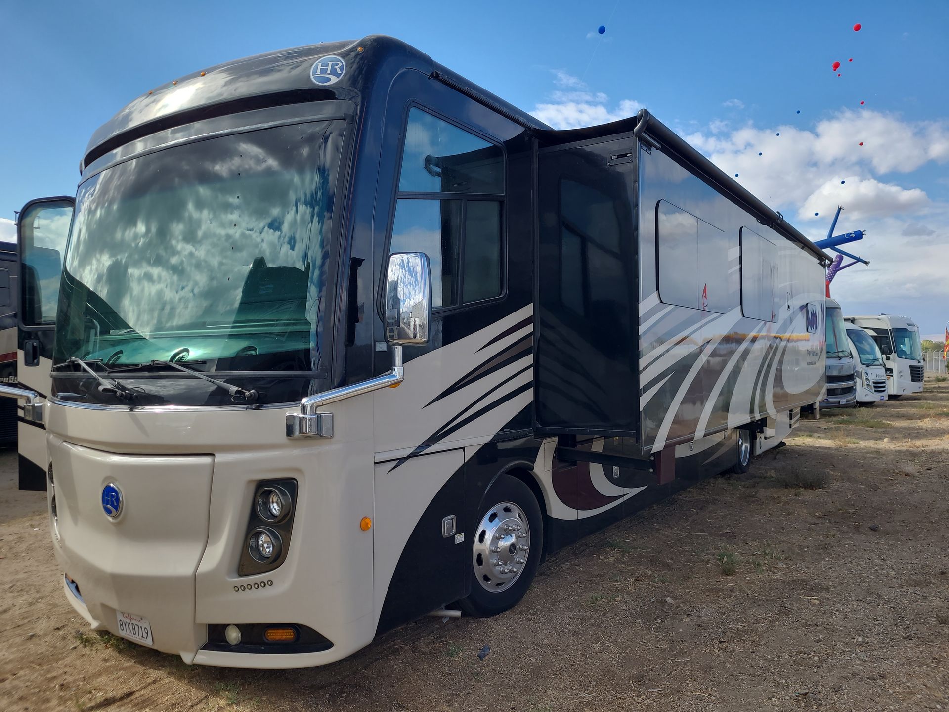 2017 Holiday Rambler Endeavor XE 38K - Image 8