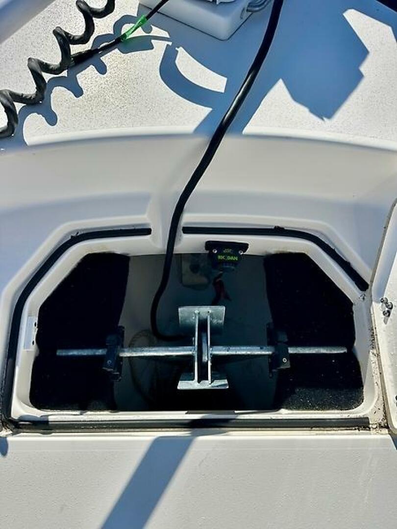 2023 Pathfinder 2700 - Image 14