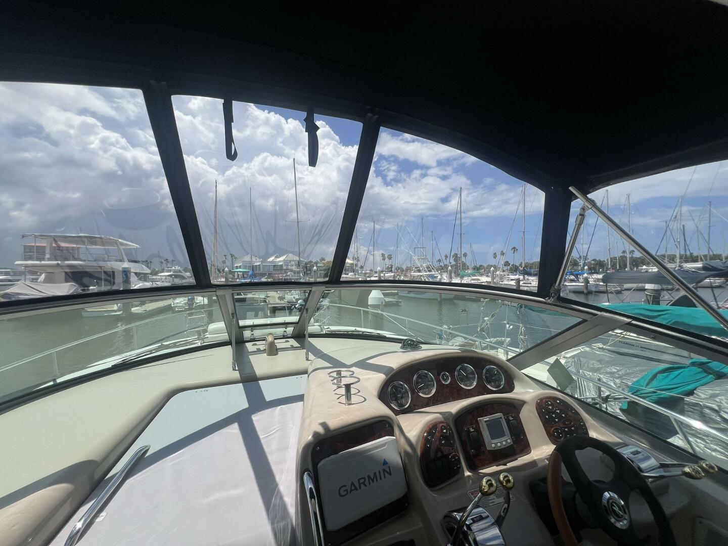 2003 Sea Ray 320 Sundancer - Image 16