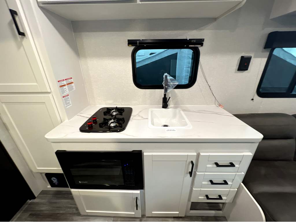 2026 Jayco Jay Flight SLX 250BHW - Image 13
