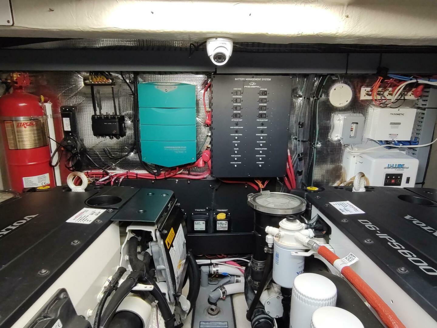 2021 Regal 42 FLY - Image 80