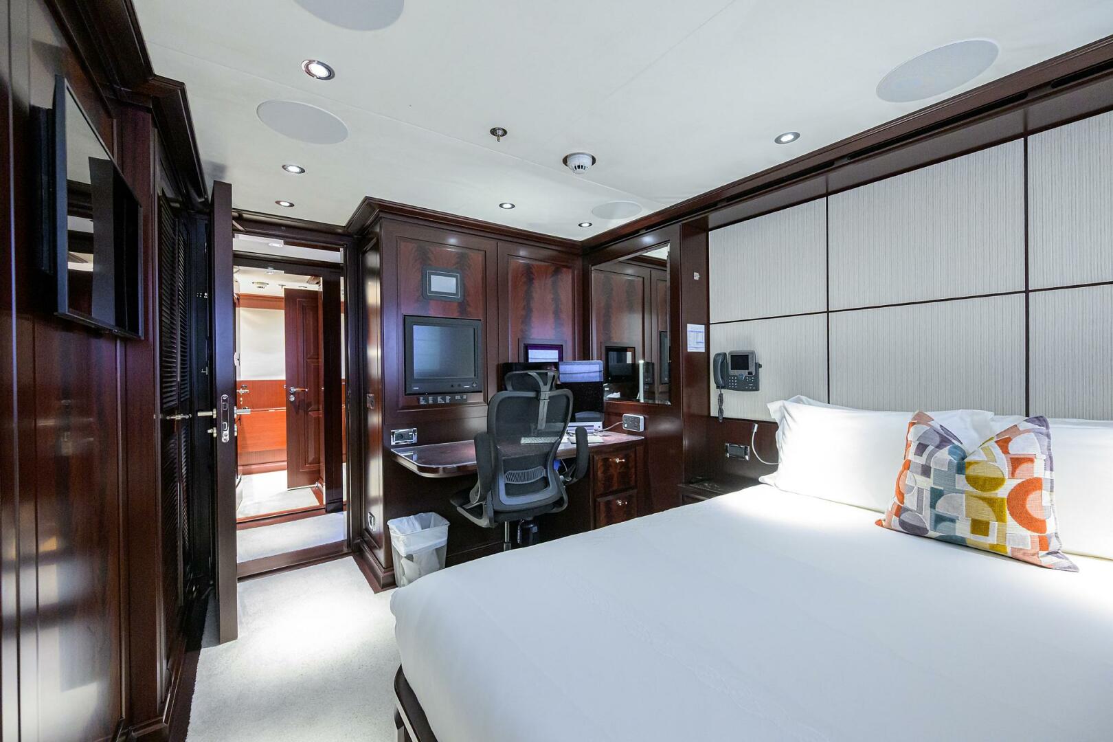 2014 Feadship 60 Meter Motor Yacht - Image 44