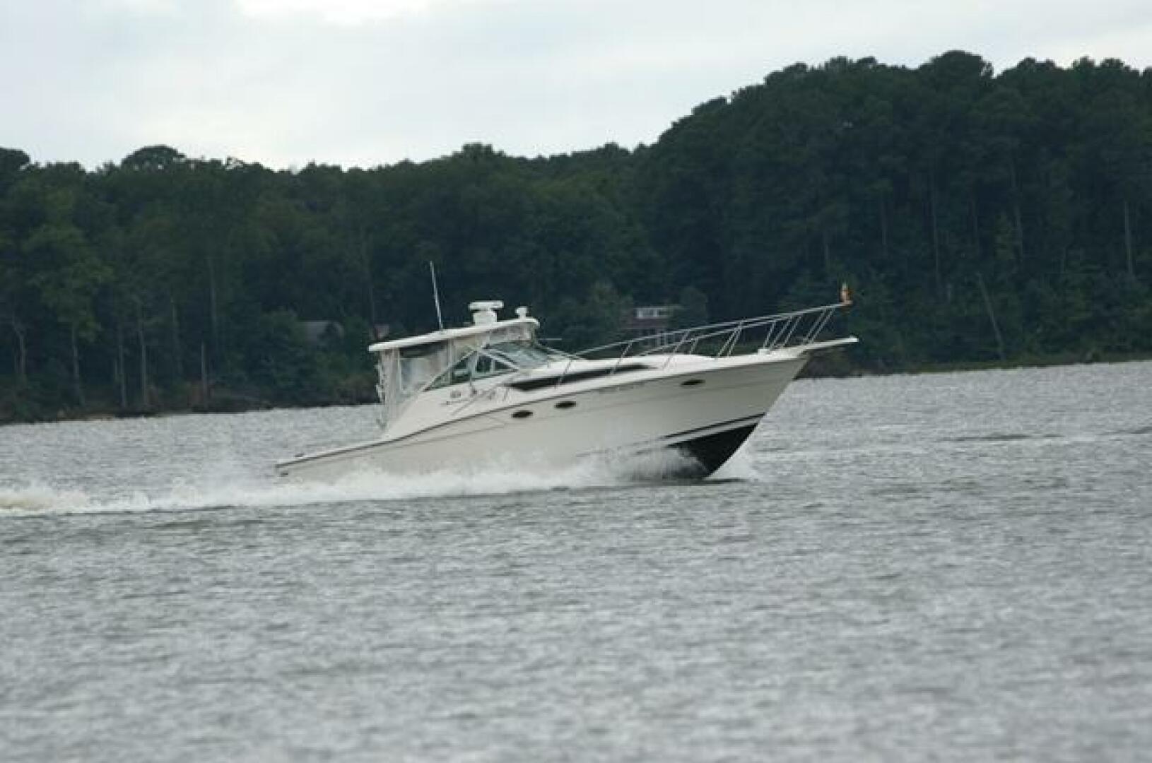 1996 Wellcraft 3300 Coastal - Image 11