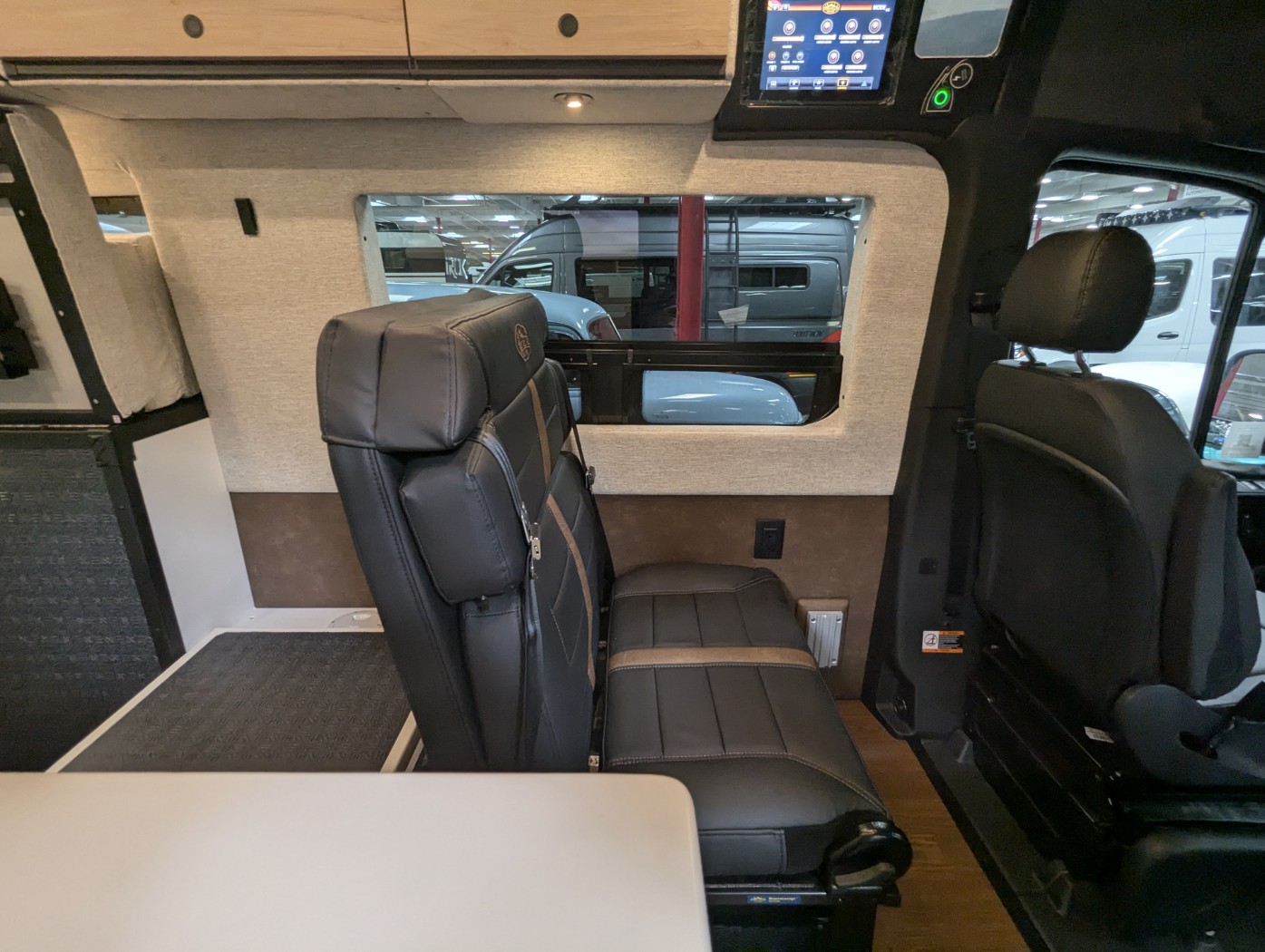 2027 Storyteller Overland Dark Mode OG - Image 13