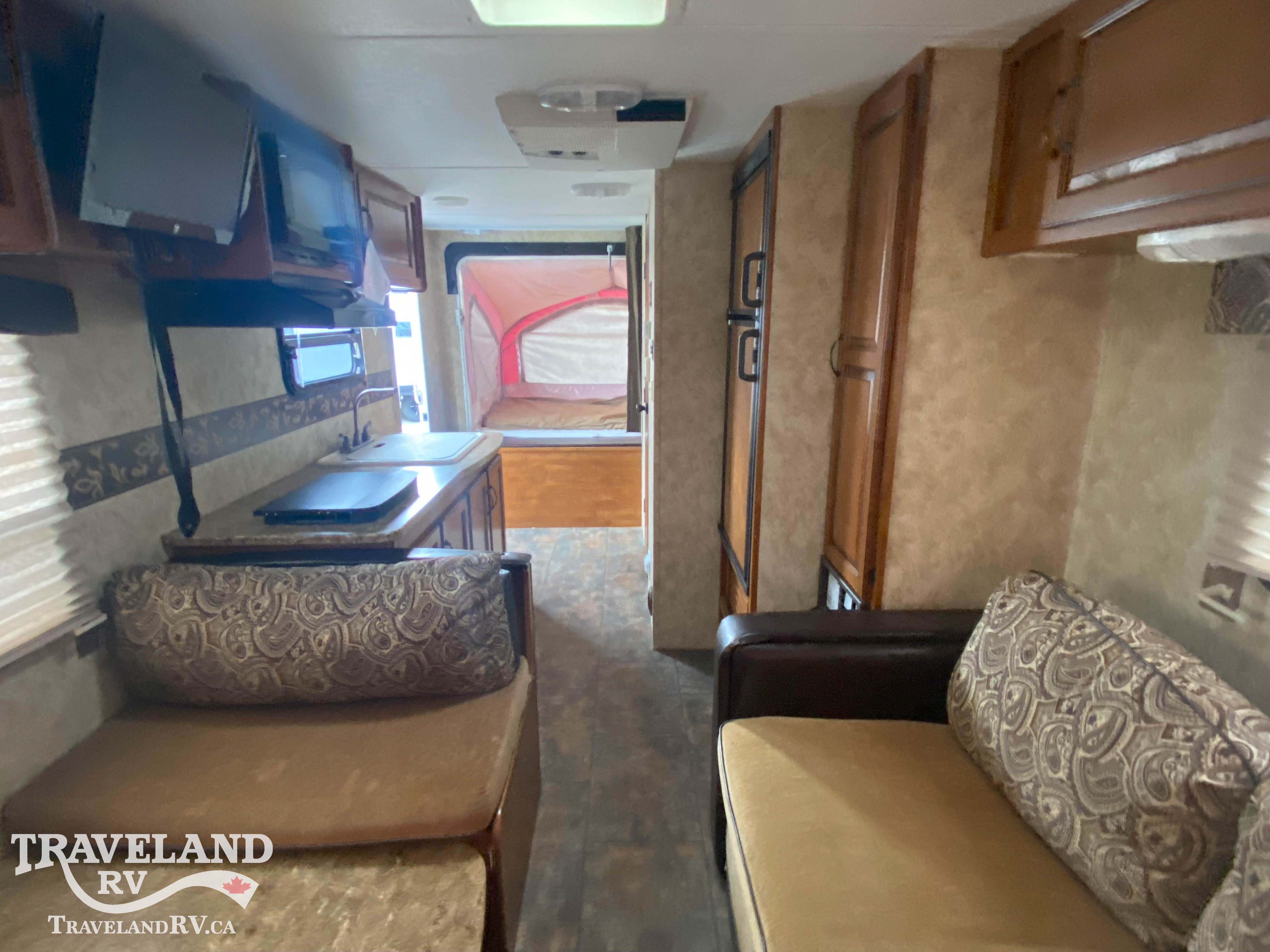 2011 KEYSTONE BULLET 188 EXP *HMS* - Image 3