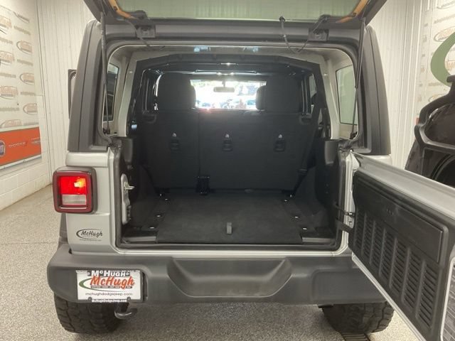 2023 Jeep Wrangler Utility 4D Sport S 4WD - Image 25