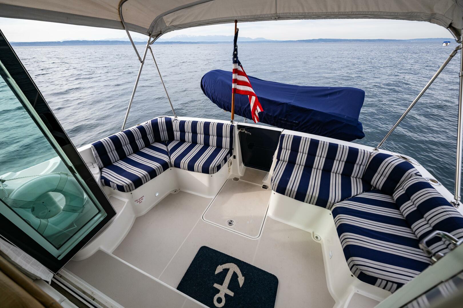 2010 Back Cove 37 - Image 25