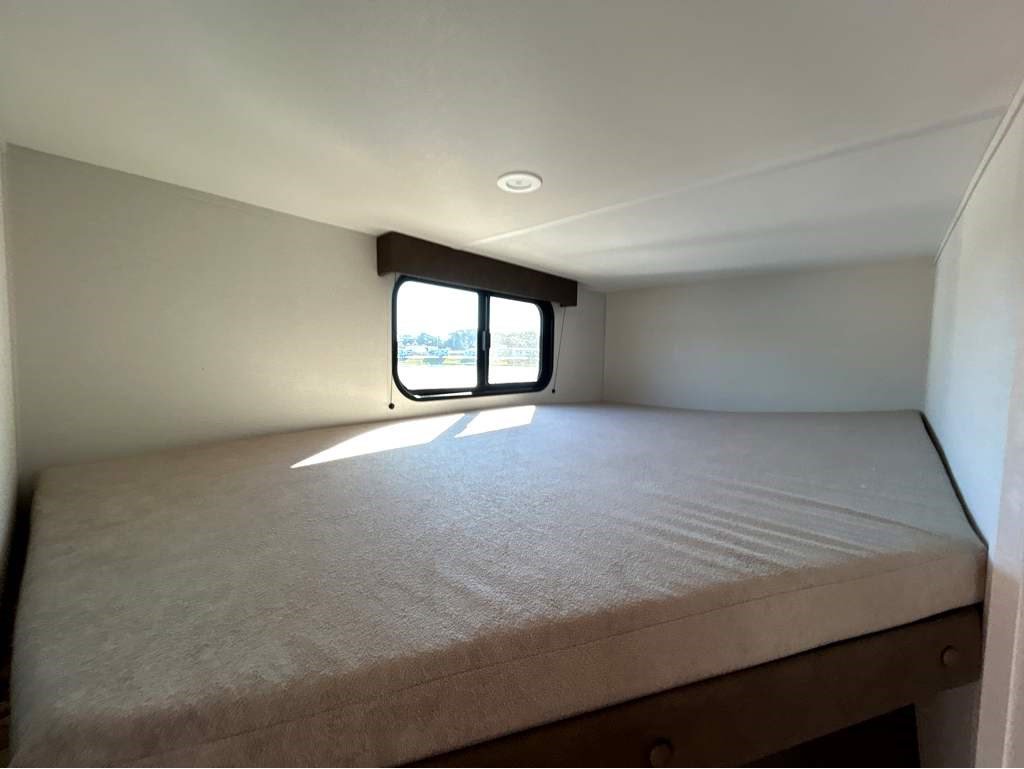 2026 GRAND DESIGN TRANSCEND 161BH - Image 33