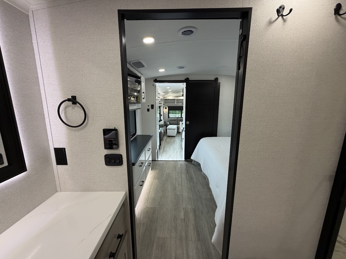 2026 JAYCO PINNACLE 36FBTS - Image 92