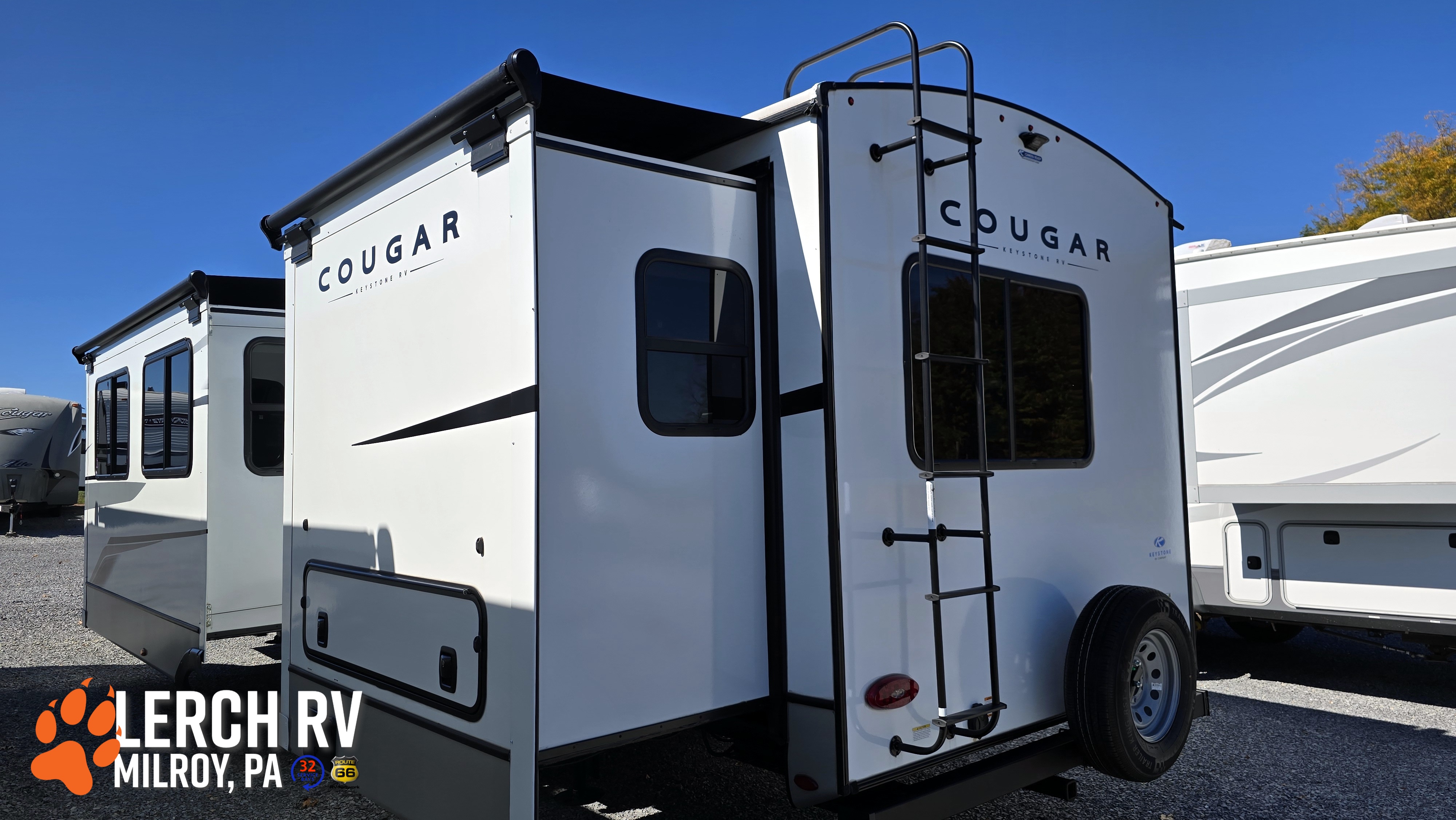 2025 Keystone Cougar Half-Ton East 25FKD - Image 5