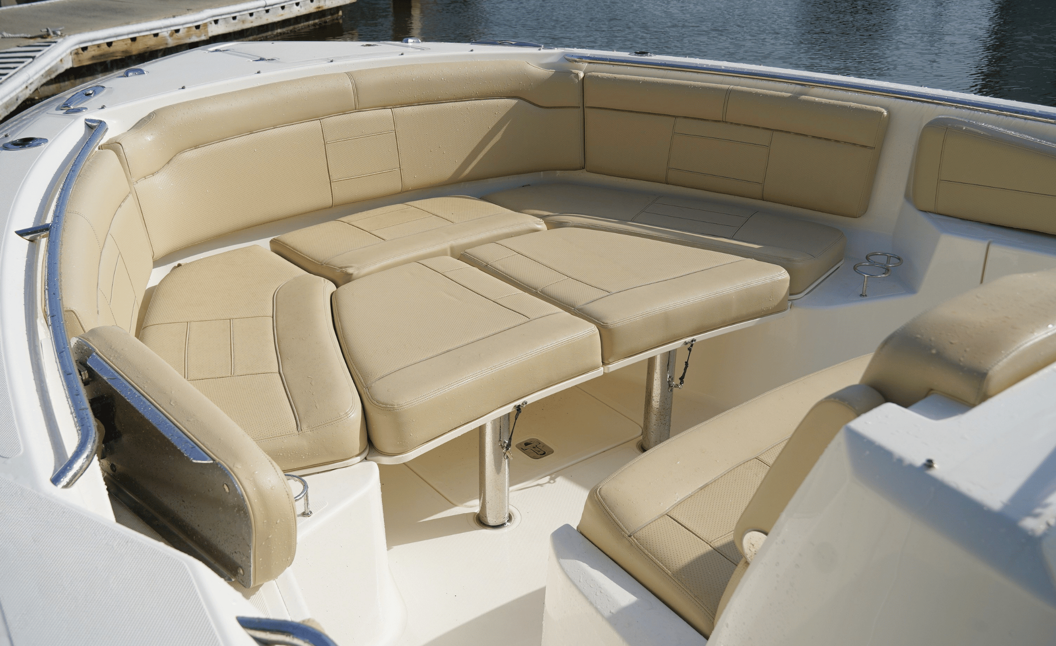 2020 PURSUIT S328 - Image 57