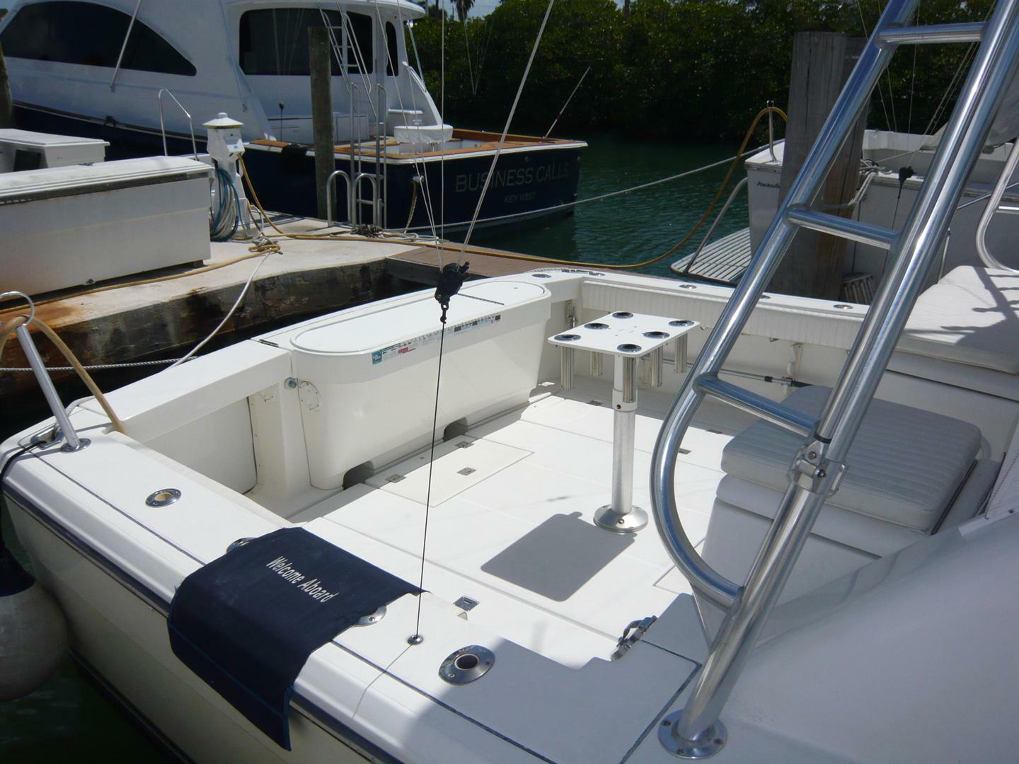 2004 Rampage 38 Express - Image 5