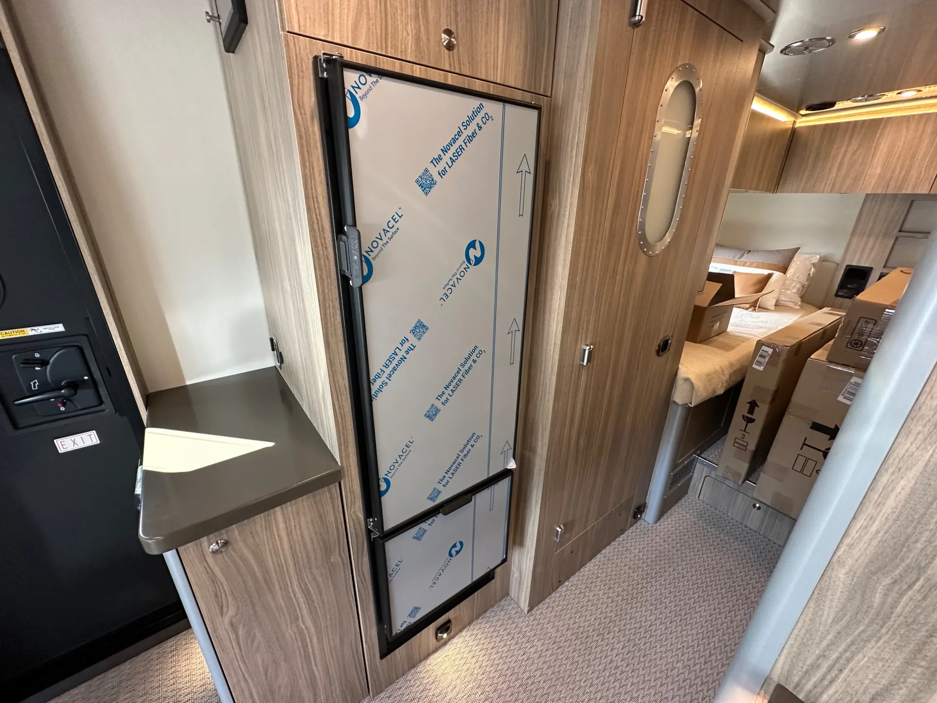 2027 Airstream Atlas 25RT - Image 21