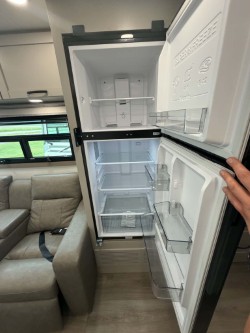 2027 JAYCO GREYHAWK XL 32U - Image 15