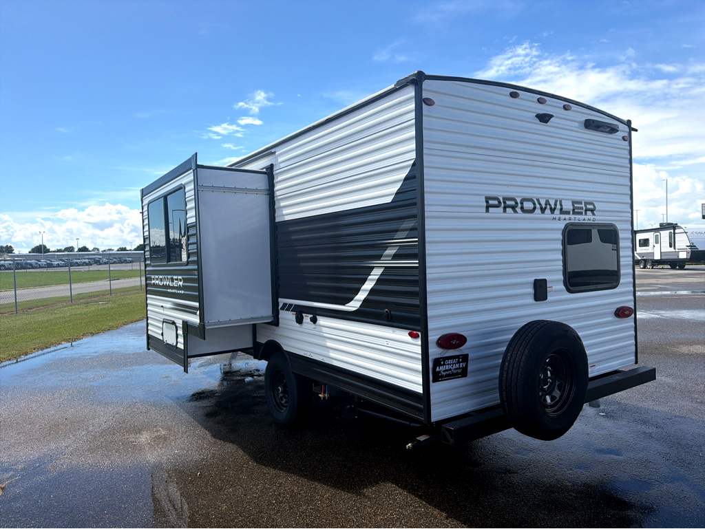 2027 HEARTLAND PROWLER 1802MBS - Image 5