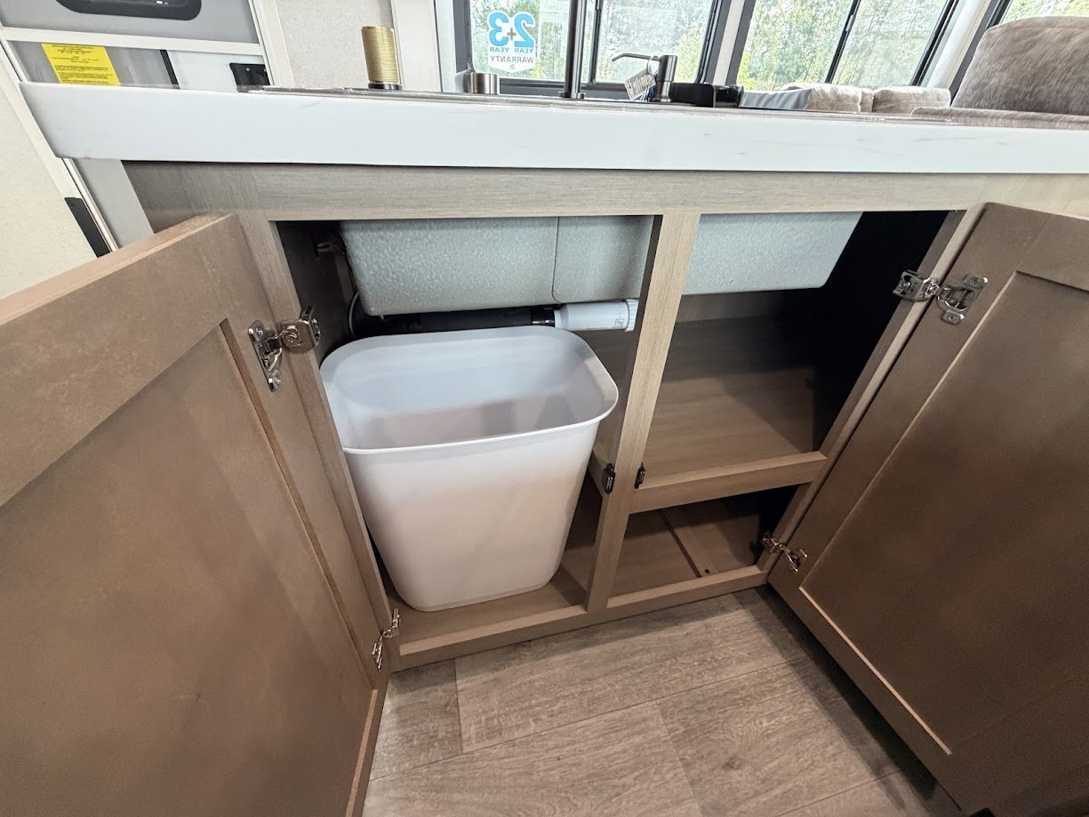 2026 JAYCO EAGLE 335LSTS - Image 32