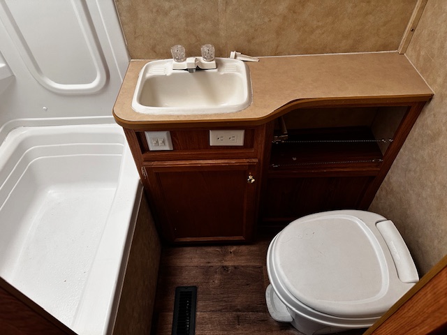 2006 JAYCO JAY FEATHER 29N - Image 20