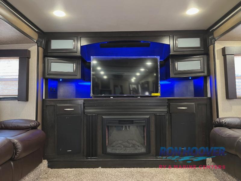 2016 GRAND DESIGN 376TH - Image 55