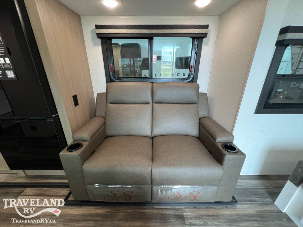 2026 Highland Ridge Range Lite 211RKM - Image 11
