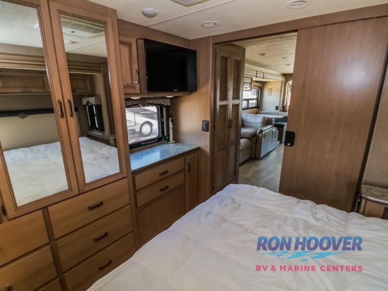 2020 THOR MOTOR COACH 35M - Image 26