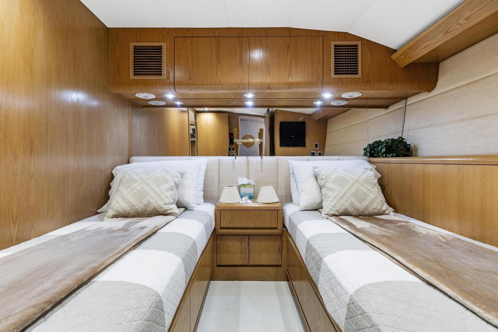 1998 Hatteras 82 Convertible - Image 58