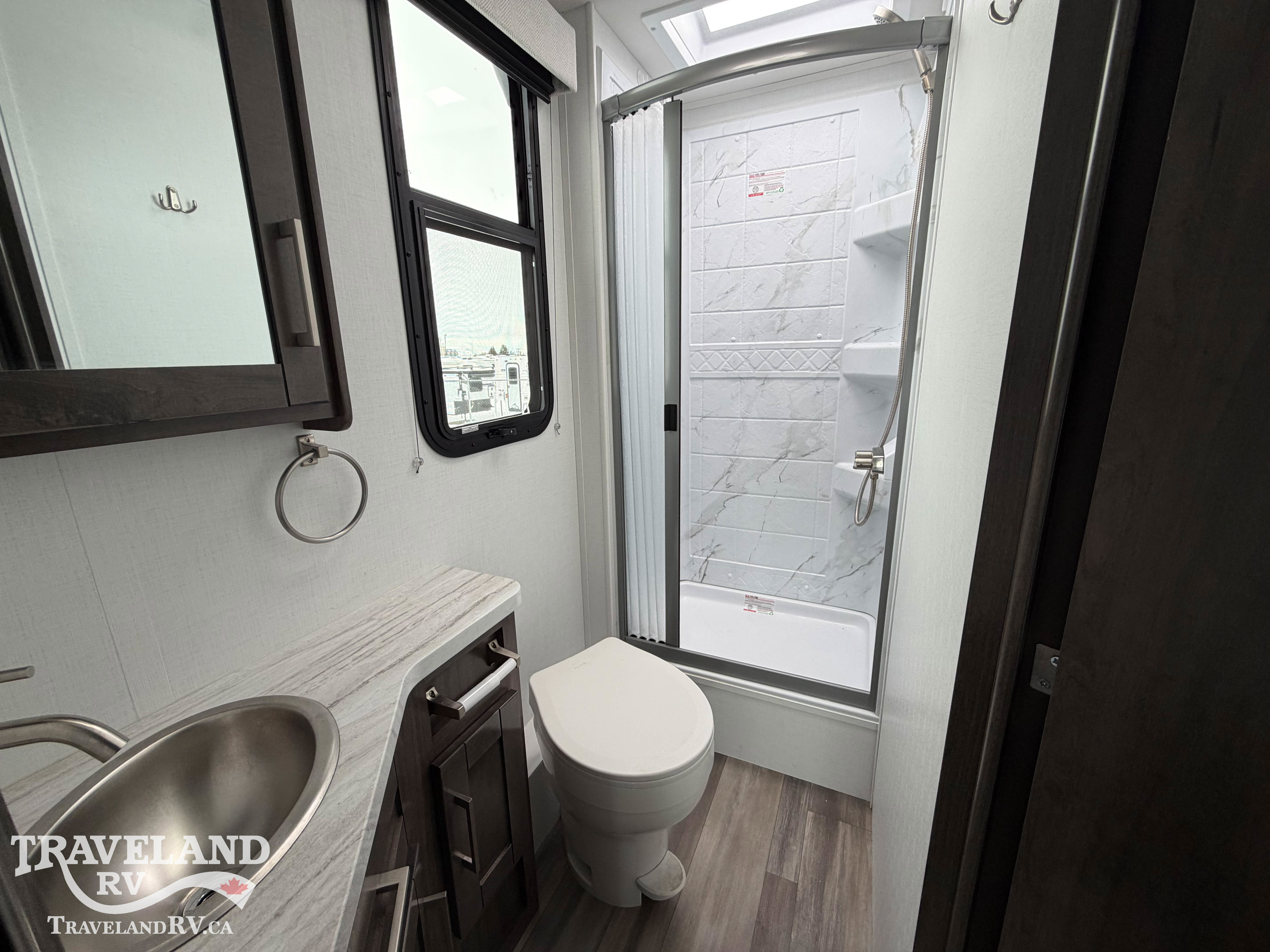 2026 Entegra Coach Qwest SE 24L - Image 19