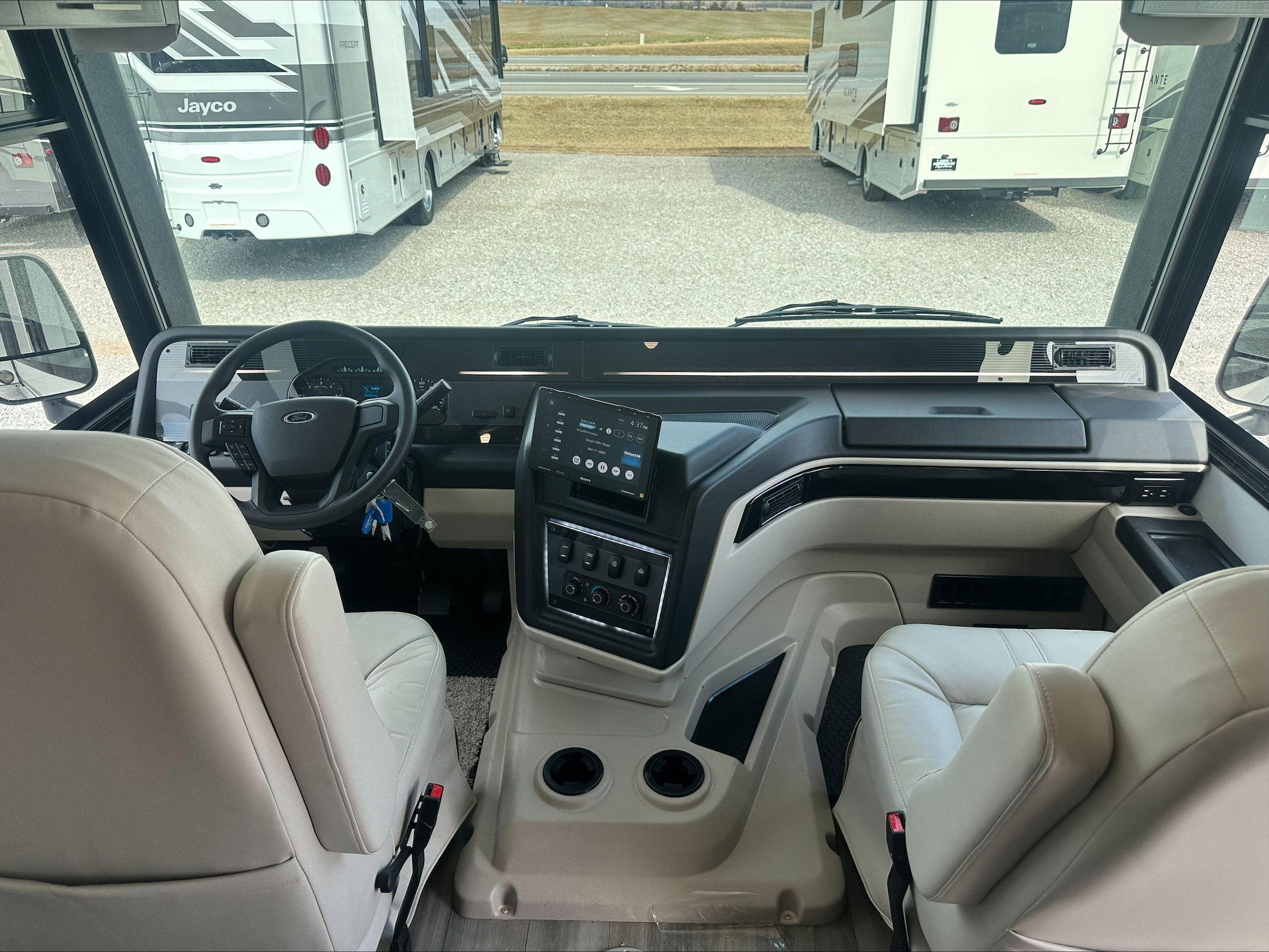 2026 JAYCO PRECEPT 34G - Image 9