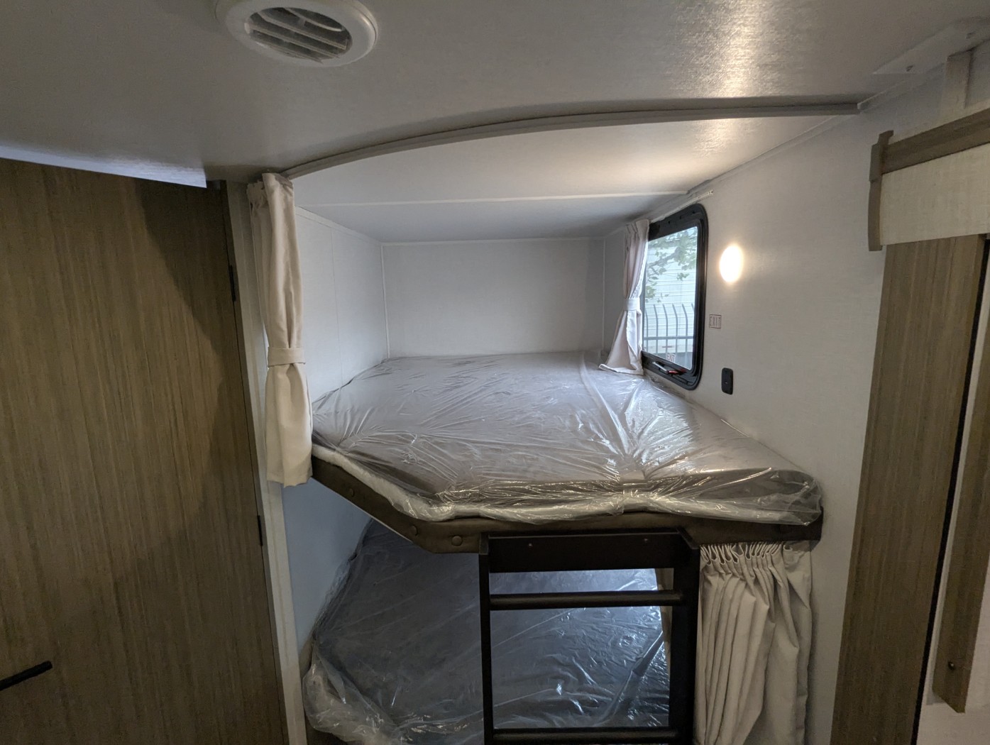 2026 Forest River EVO 2700BHX - Image 24