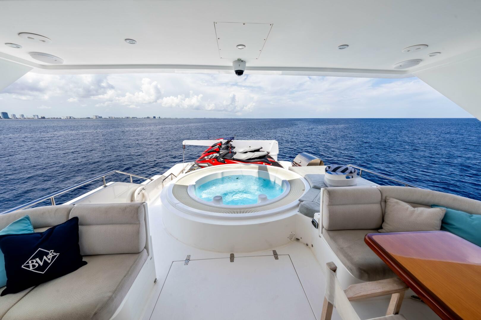 2009 Hargrave Raised Pilothouse - Image 26