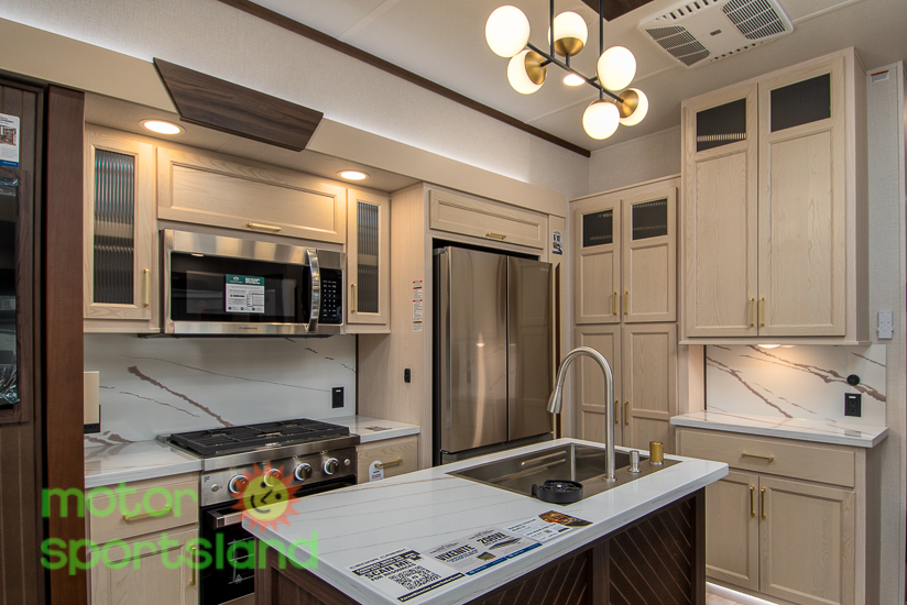 2026 Forest River Cedar Creek 29RL - Image 38