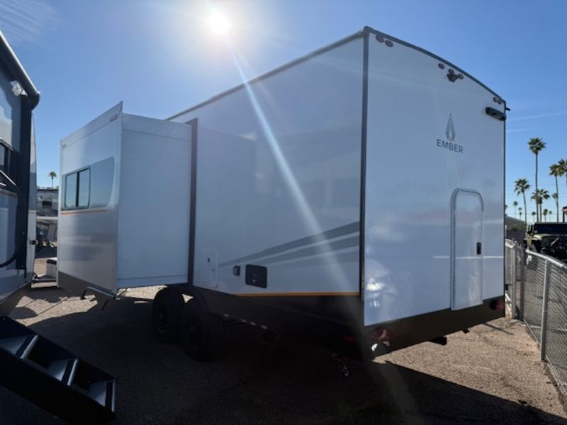 2026 Ember RV E-Series 22ETS - Image 3
