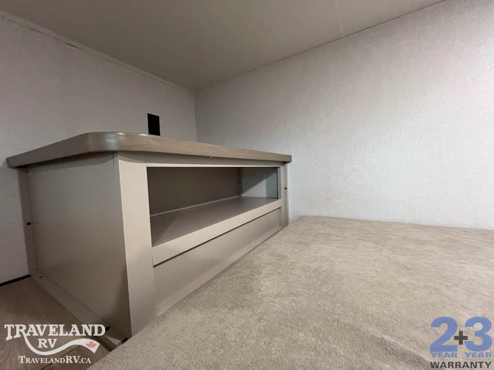 2027 Jayco Jay Flight Bungalow 404LOFT - Image 32