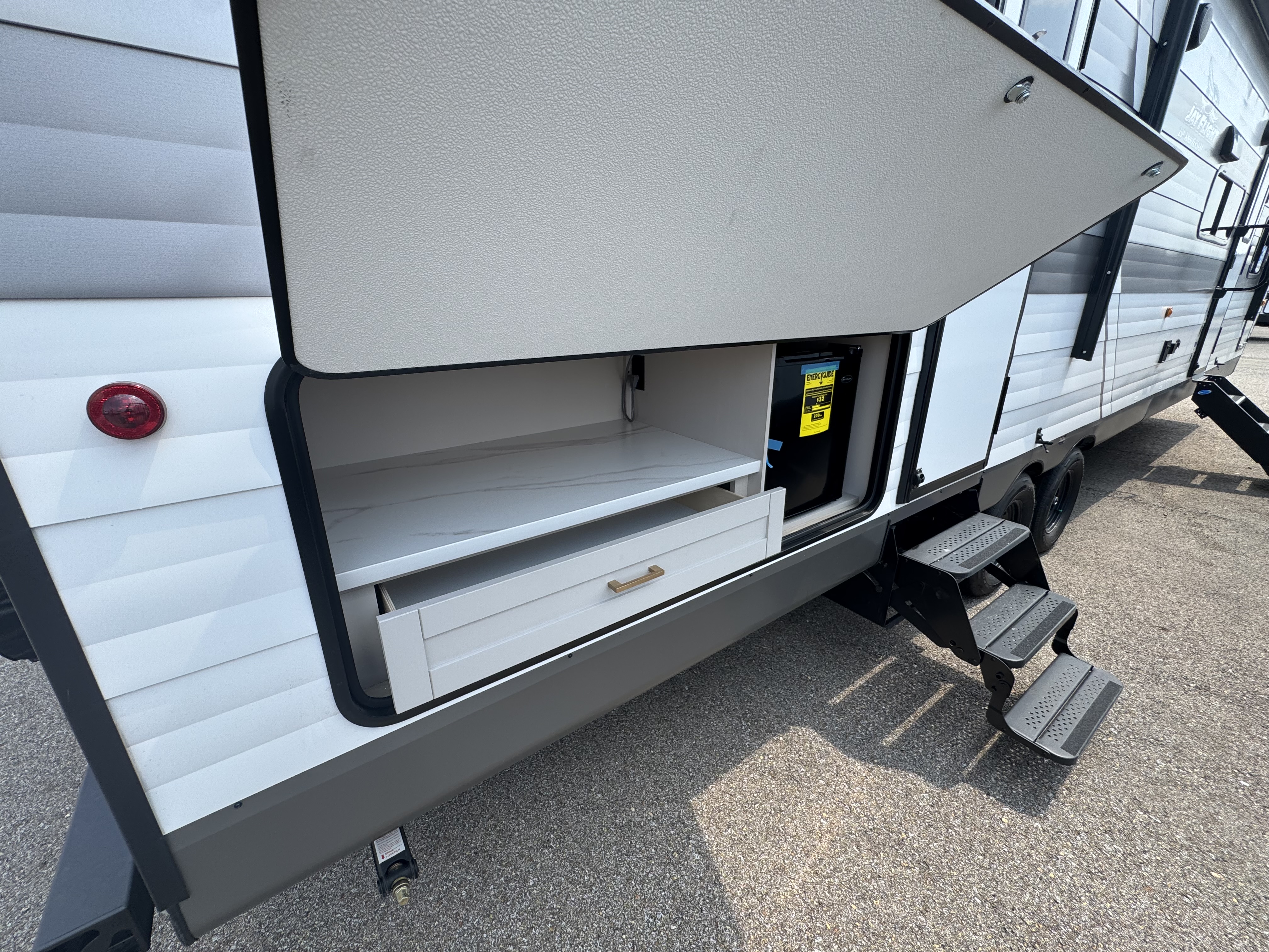 2027 JAYCO JAY FLIGHT 321BDS - Image 5
