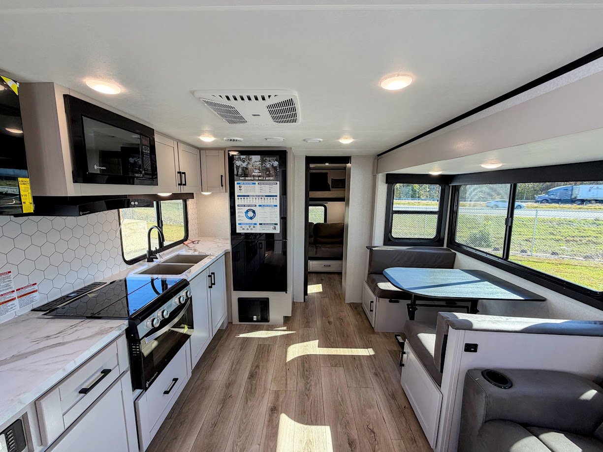 2026 JAYCO JAY FEATHER 29QBH - Image 15
