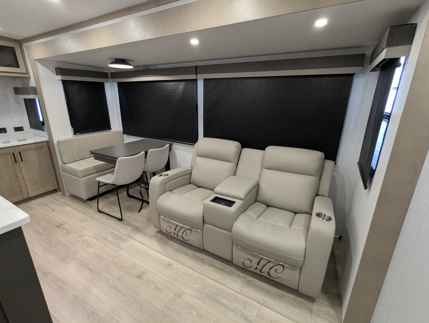2026 Forest River Rockwood Signature 8339FK - Image 11