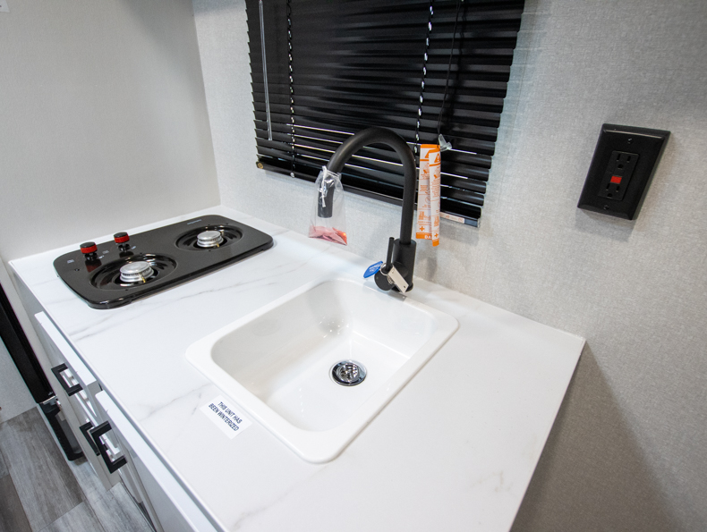 2026 Jayco Jay Flight SLX 170FQ - Image 6