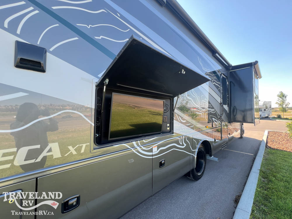 2023 Jayco Seneca XT 35L - Image 11